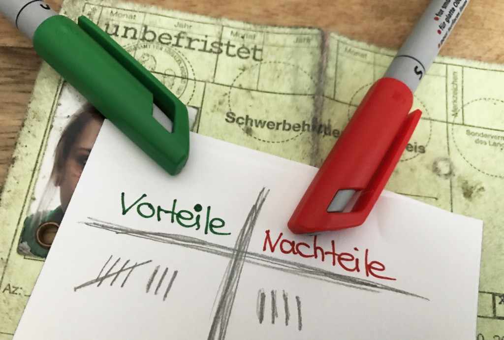 Vor- und-Nachteile-eines-Schwerbehindertenausweises Vor- und Nachteile eines Schwerbehindertenausweises