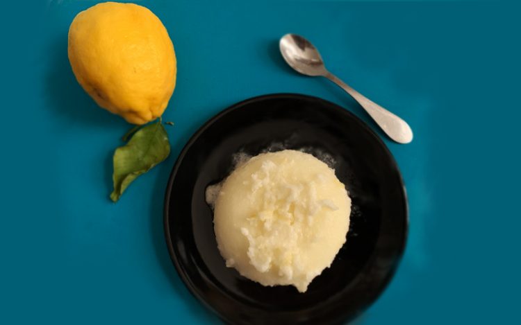 Zitronensorbet ohne Zucker
