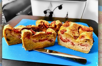 Erdbeerkuchen Kokos Vanille ohne Getreidemehl und Zucker
